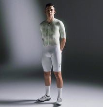 MADS PEDERSEN MOMENTUM SERIES - SHORT SLEEVE AEROSUIT