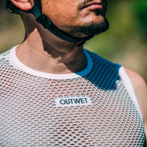Base TT Carbon Sleeveless Cycling BASE LAYER in White Made in Italy by Outwet | Cento Cycling