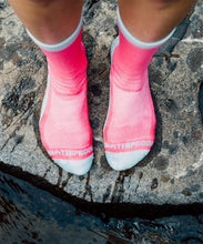 Lightweight Waterproof Crosspoint Socks Hot Pink Showers Pass