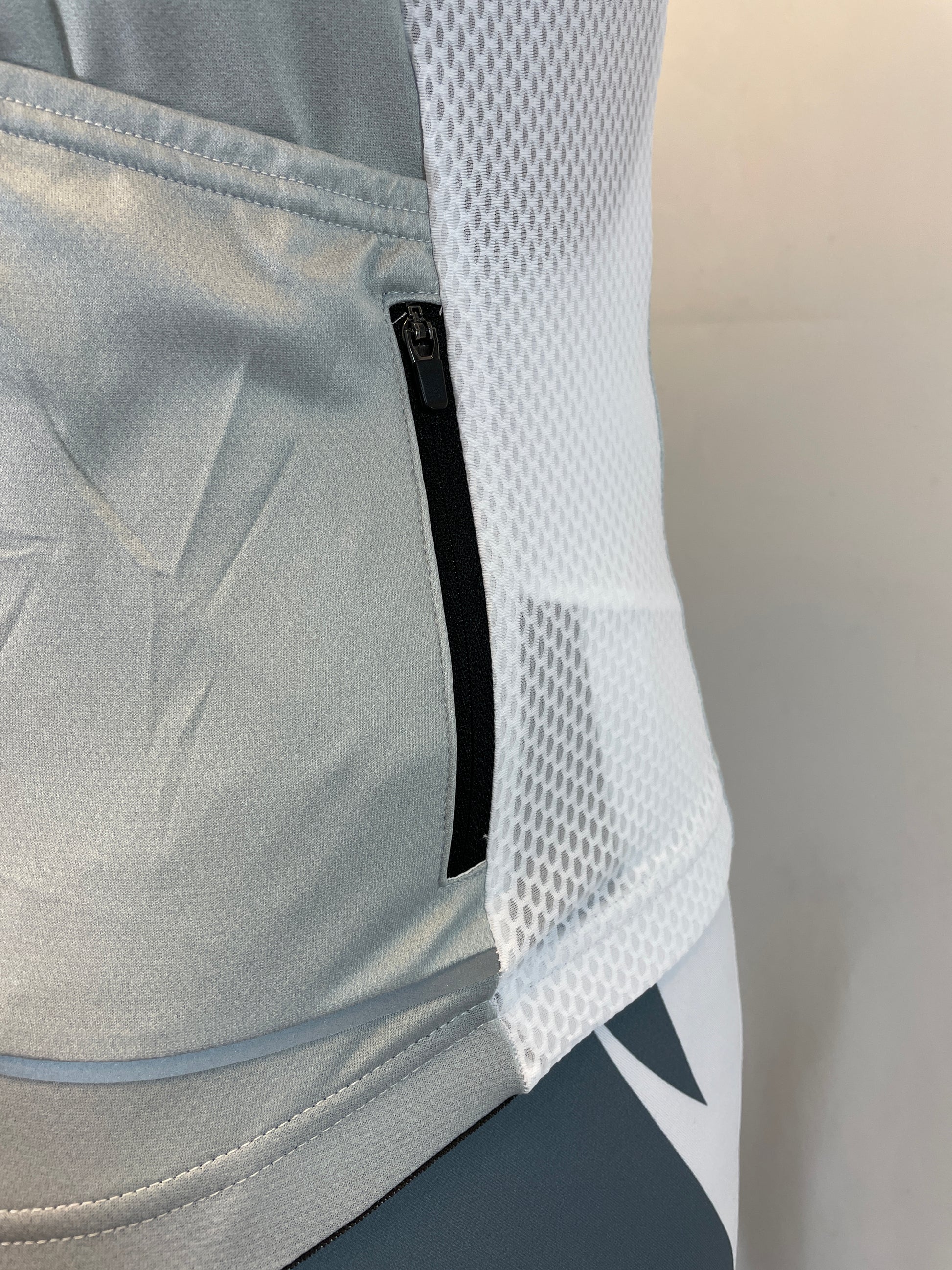 2011 Columbian Collection Jersey in Grey Made in Columbia | Cento Cycling