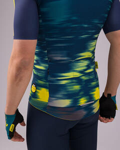 Official Tour de France 'La Maillot Jaune Esprit' Mens Short Sleeve Jersey by Santini