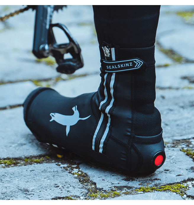 2022 All Weather LED Open Sole Cycle Overshoe by Sealskinz | Cento Cycling